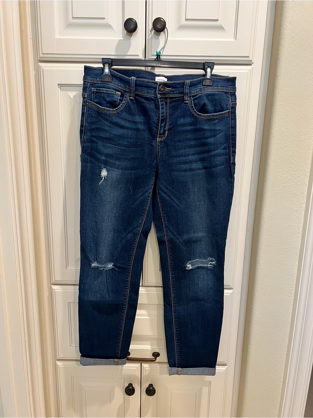 Sneak Peek Dark Blue Distressed Boyfriend Jeans